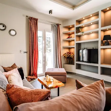 Paulanelas - Nature Retreat With Pool & Jacuzzi Offering Authentic Greek Hospitality By Mana Gers 度假居