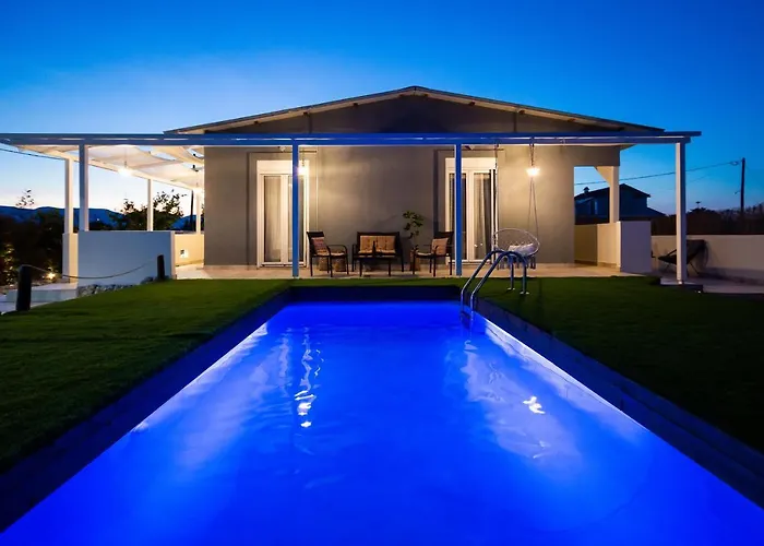 Semesterbostad Paulanelas - Nature Retreat With Pool & Jacuzzi Offering Authentic Greek Hospitality By Mana Gers