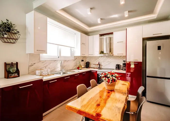 Semesterbostad Paulanelas - Nature Retreat With Pool & Jacuzzi Offering Authentic Greek Hospitality By Mana Gers Gaitani