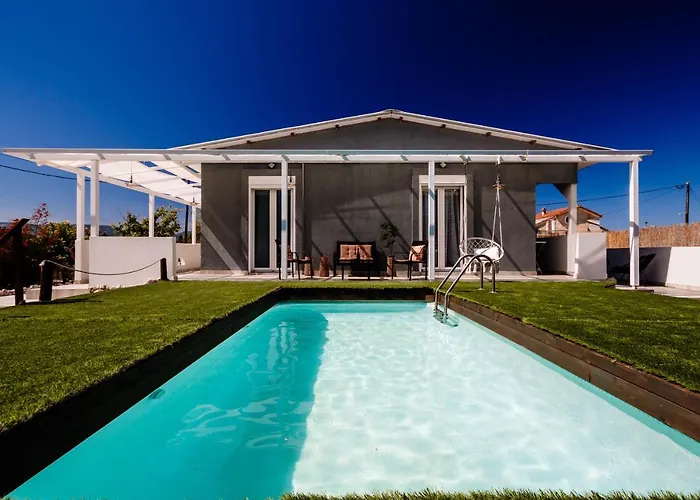 Paulanelas - Nature Retreat With Pool & Jacuzzi Offering Authentic Greek Hospitality By Mana Gers Semesterbostad