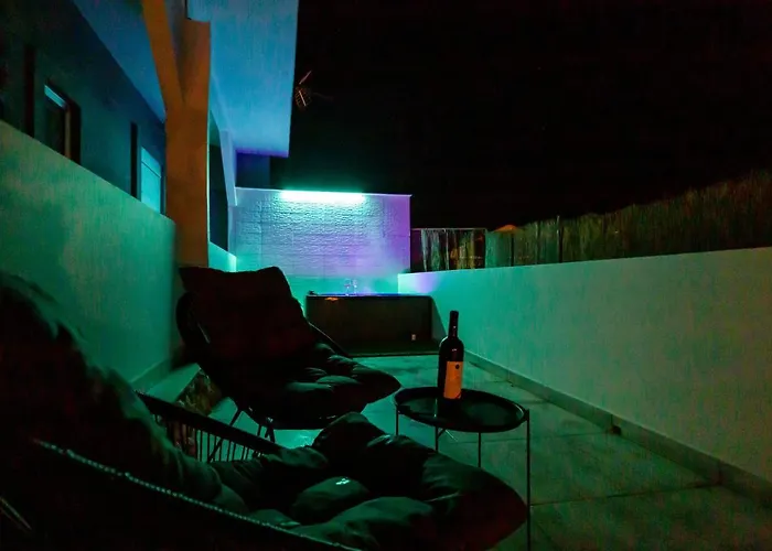 Paulanelas - Nature Retreat With Pool & Jacuzzi Offering Authentic Greek Hospitality By Mana Gers Gaitani