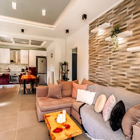 Paulanelas - Nature Retreat With Pool & Jacuzzi Offering Authentic Greek Hospitality By Mana Gers * Gaitani