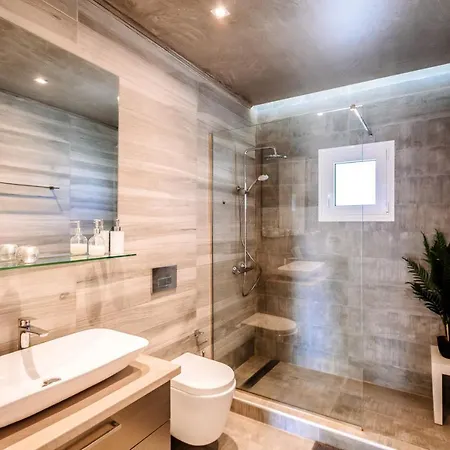Ferienhaus Paulanelas - Nature Retreat With Pool & Jacuzzi Offering Authentic Greek Hospitality By Mana Gers Gaitani